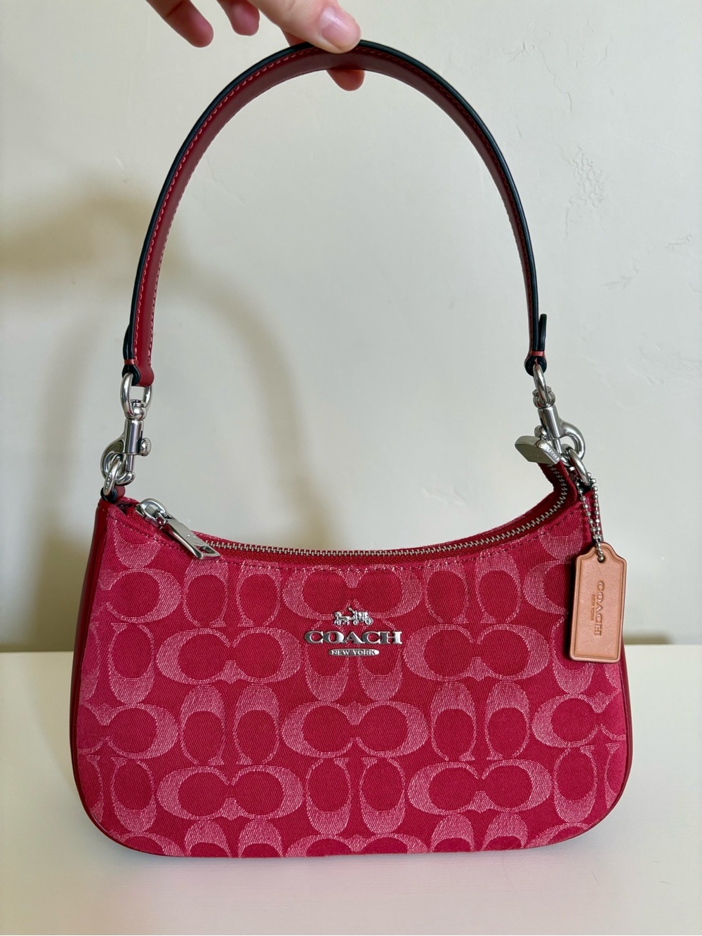 Coach Teri Shoulder Bag In Signature Denim CDE43 Denim/Silver/True Red